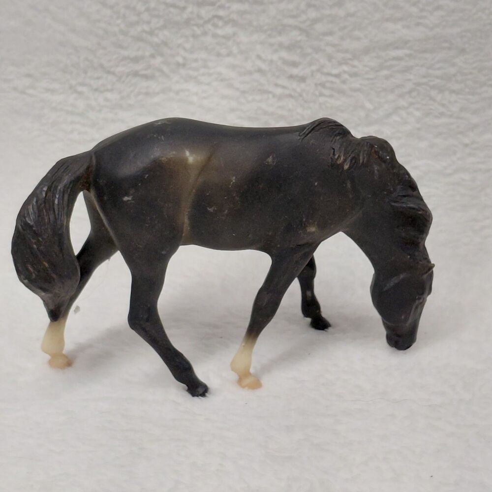 Breyer, Mateo #750302, 2002-03 Rojo, Black Mare America's Wild Mustangs Series